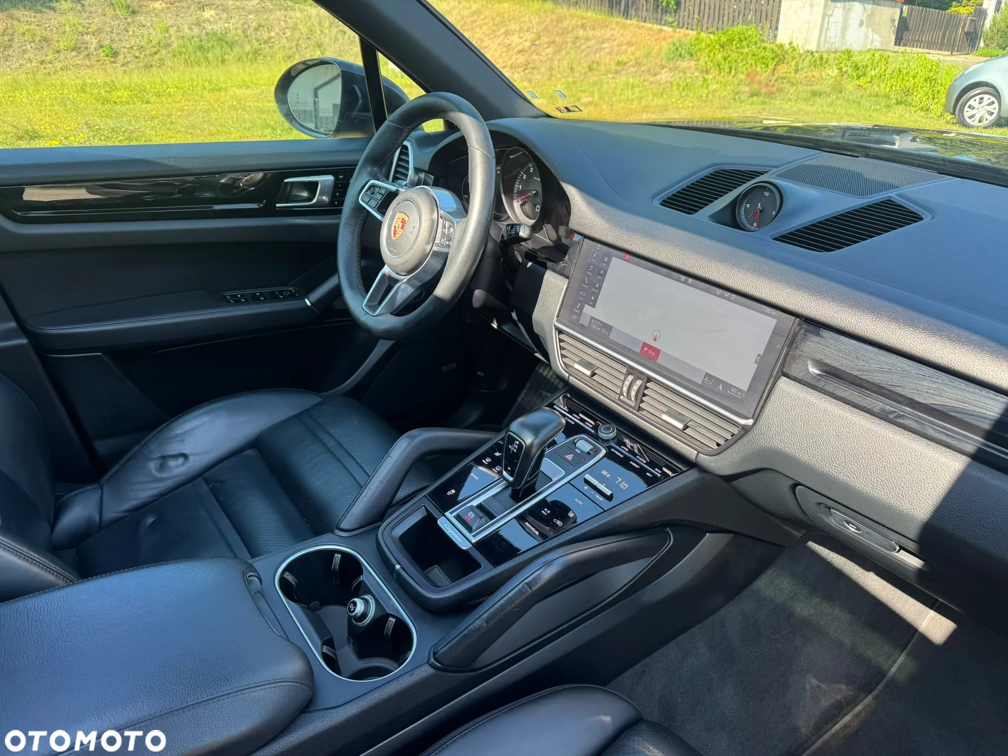 Porsche Cayenne - 19