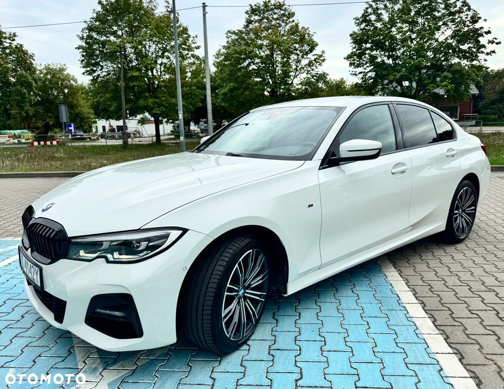 BMW Seria 3 318i M Sport - 2