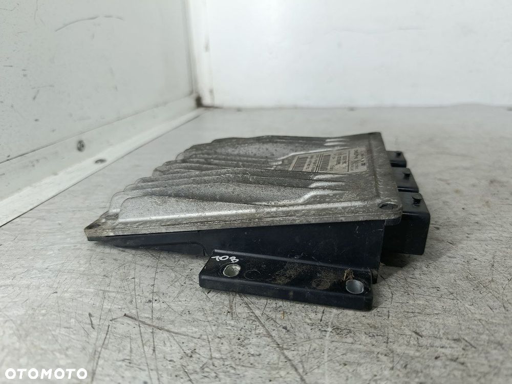 KOMPUTER, STEROWNIK RENAULT CLIO III FL 8200911560 1.5 DCI - 3