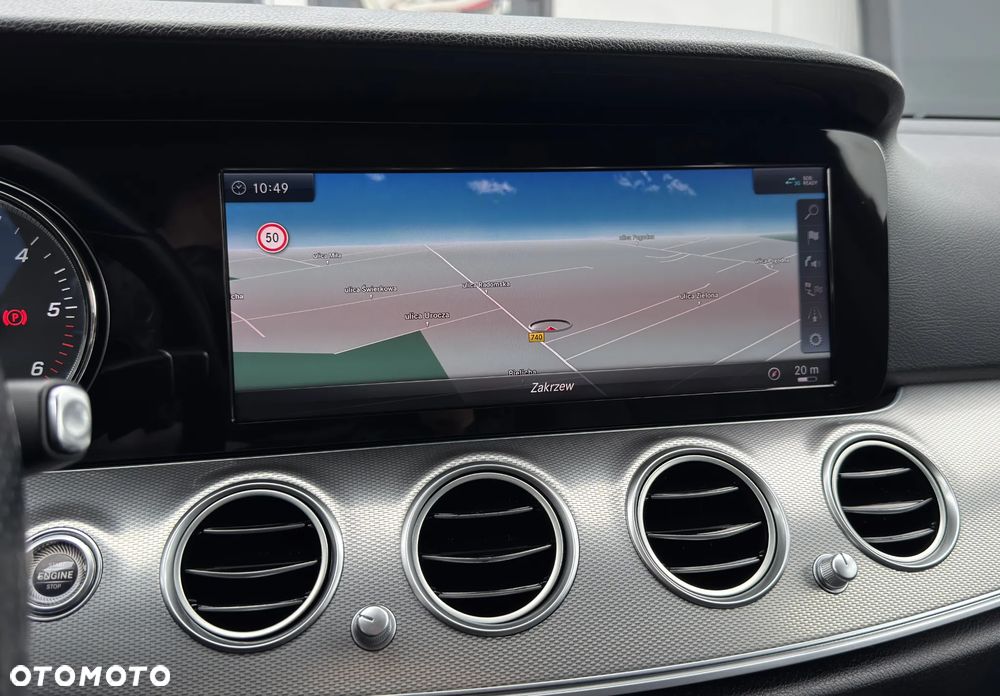 Mercedes-Benz Klasa E 200 d 9G-TRONIC - 22