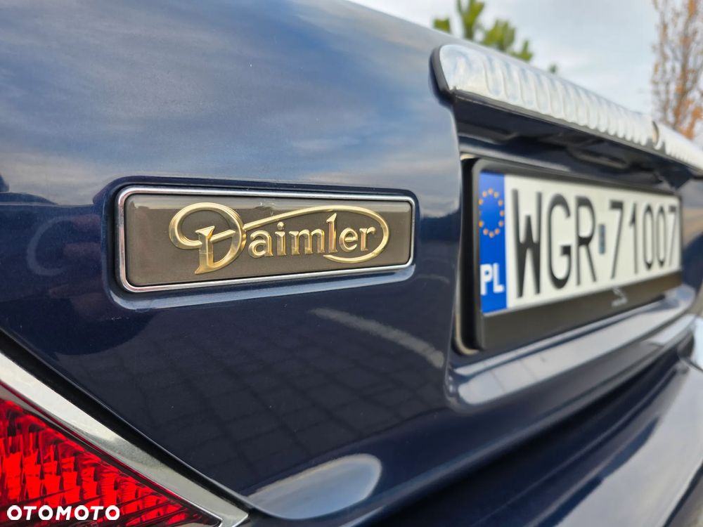 Jaguar Daimler 8 - 27