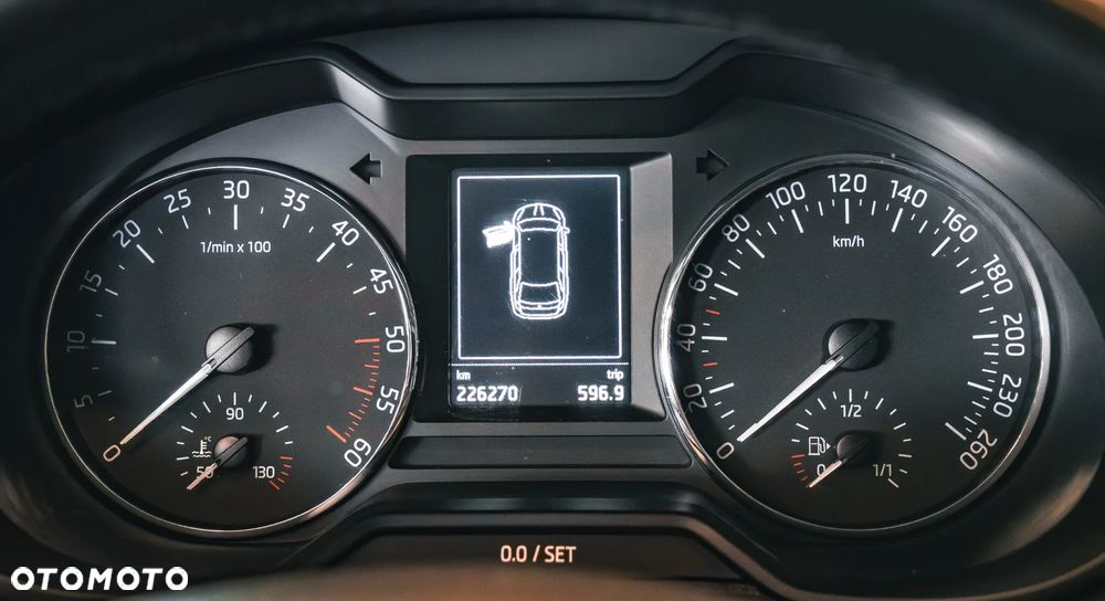 Skoda Octavia 2.0 TDI Ambition - 9