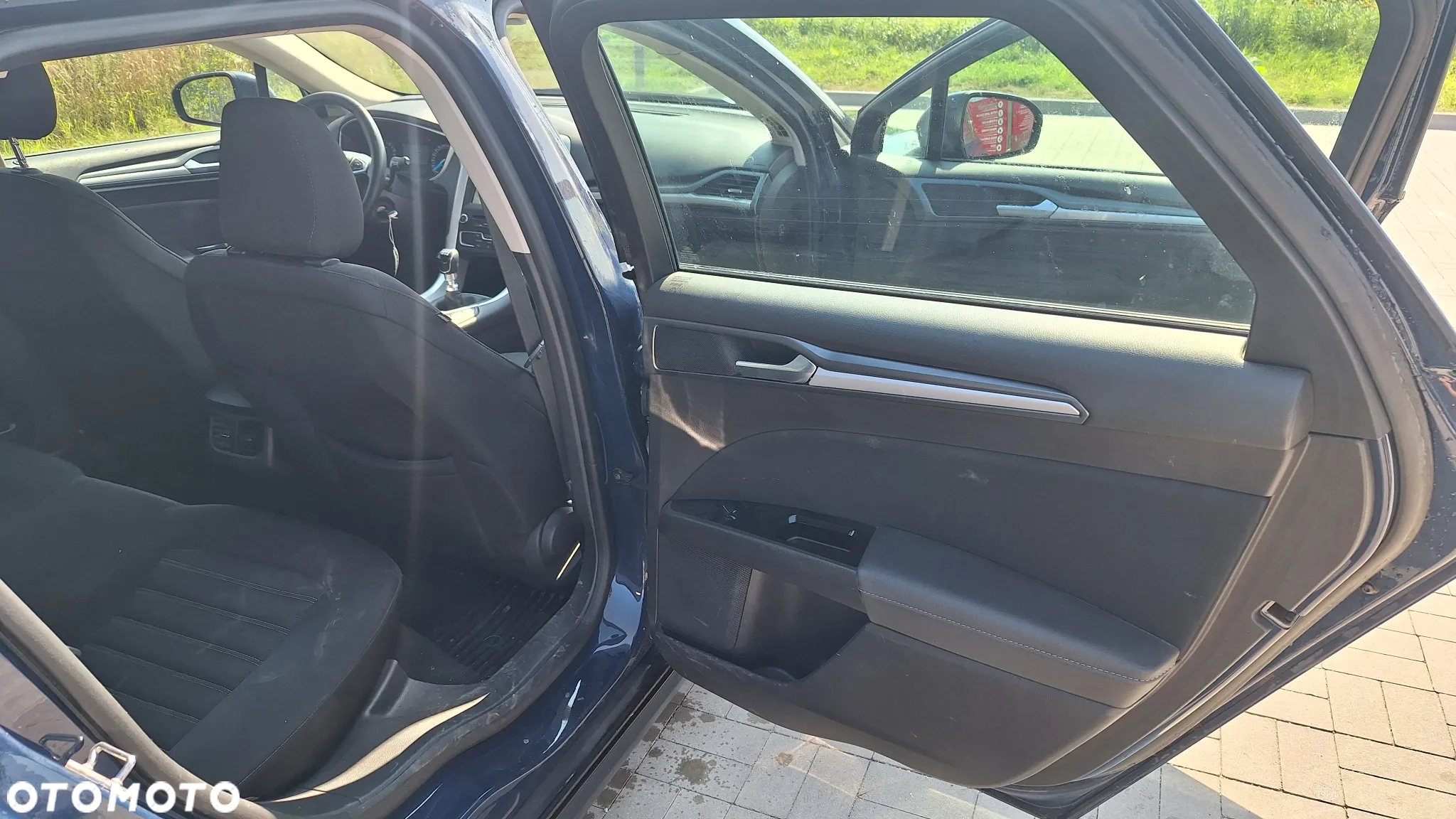 Ford Mondeo - 12