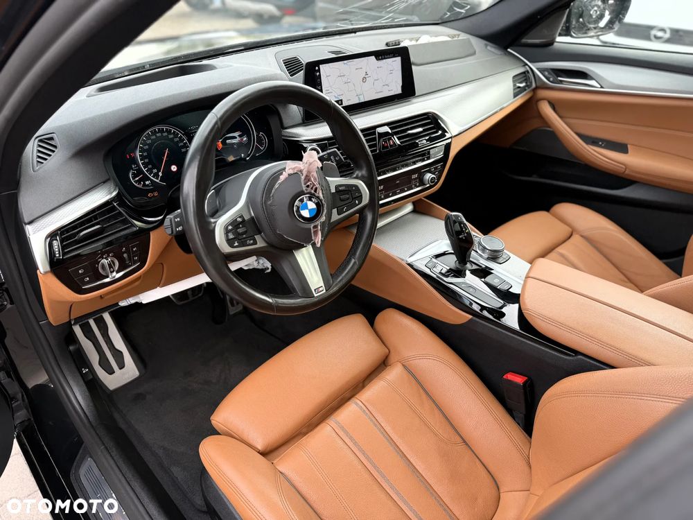 BMW Seria 5 540d xDrive M Sport sport - 13