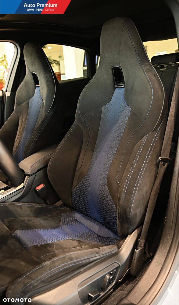 BMW Seria 2 220i xDrive - 14