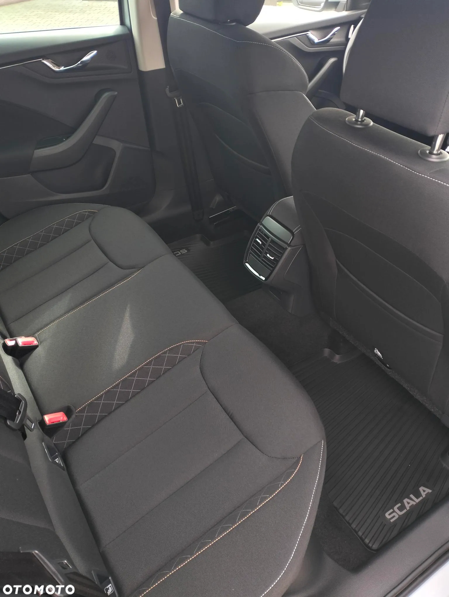 Skoda Scala 1.0 TSI Ambition DSG - 14