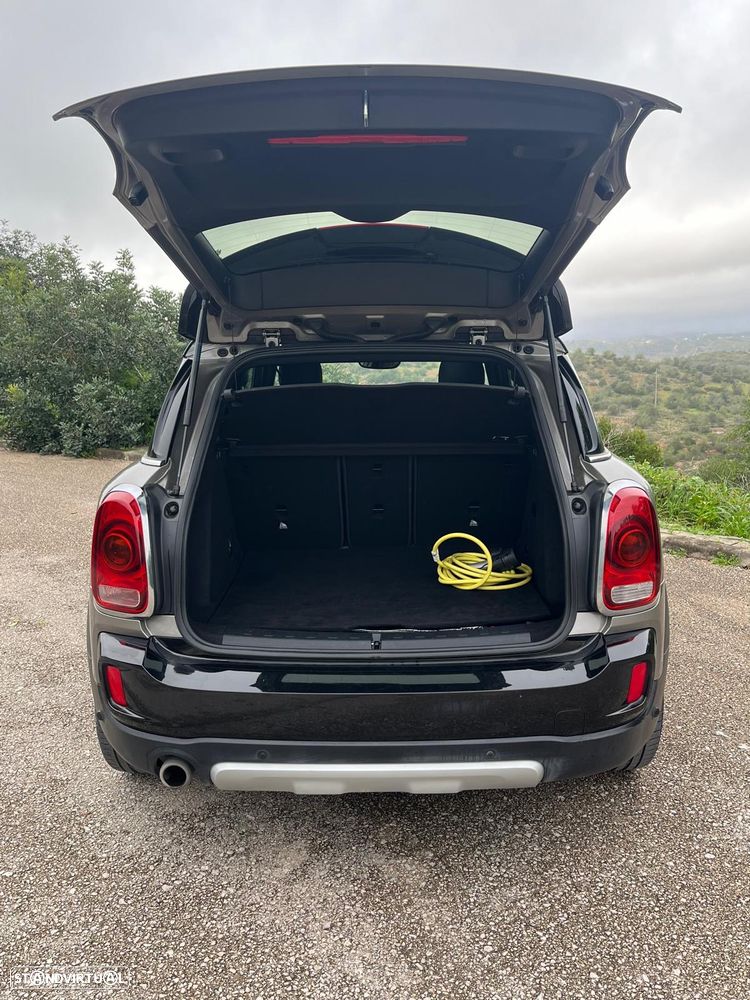 MINI Countryman Cooper SE ALL4 Auto - 2