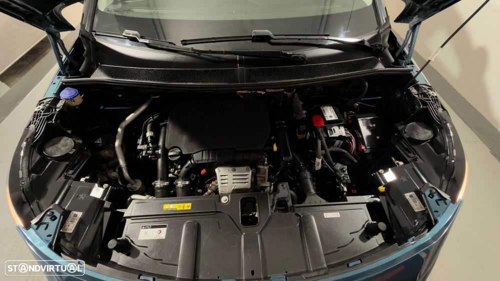 Peugeot 5008 PureTech 130 EAT8 Stop & Start Allure - 37