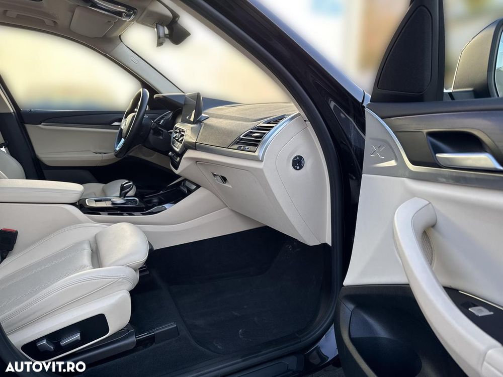 BMW X3 xDrive30e AT PHEV - 19