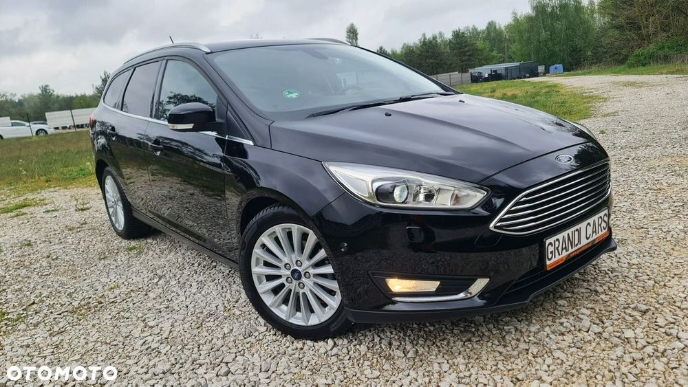 Ford Focus 1.5 EcoBlue STart-Stopp-System TITANIUM - 4