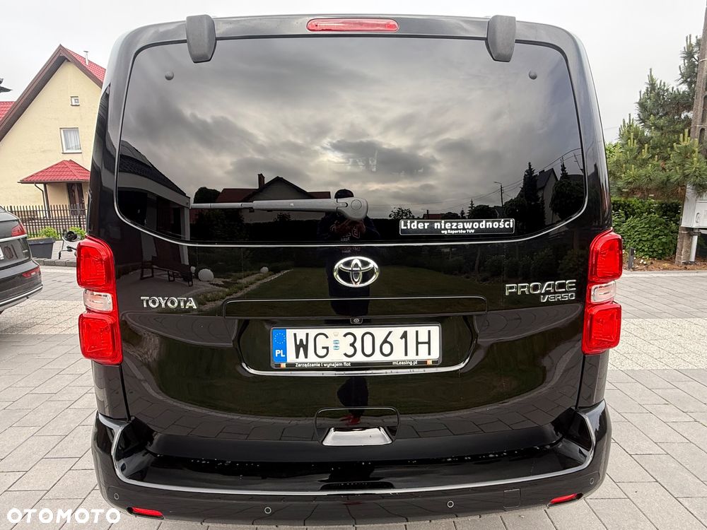 Toyota ProAce Kombi D-4D Medium 2,8t - 6