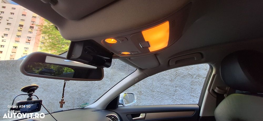 Audi A4 2.0 TDI DPF multitronic S line Sportpaket - 14