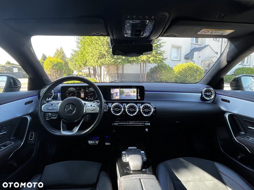 Mercedes-Benz CLA 200 AMG Line 7G-DCT - 11