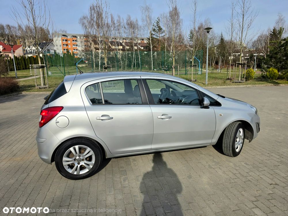 Opel Corsa 1.2 16V Enjoy - 16