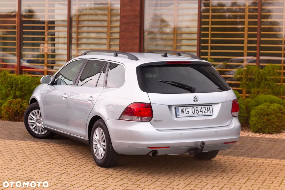 Volkswagen Golf VI 1.6 TDI Comfortline - 11