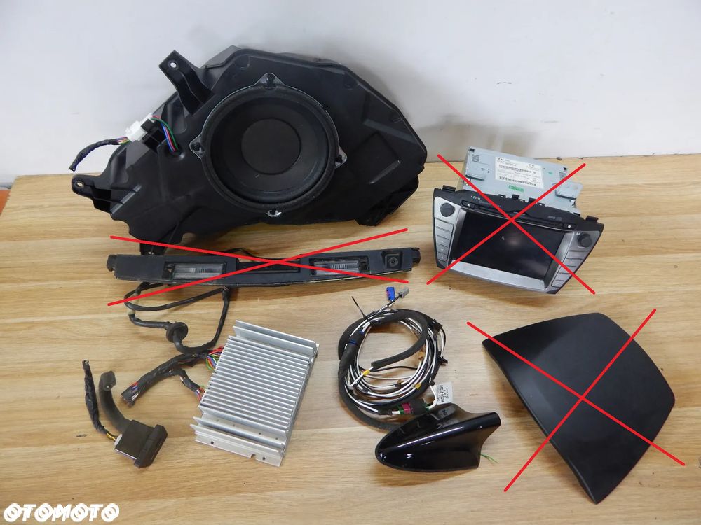 Radio nawigacja tuner daszek osłona subwoofer antena płetwa Hyundai ix35 IX35 09-15 LIFT  Łuków części - 1