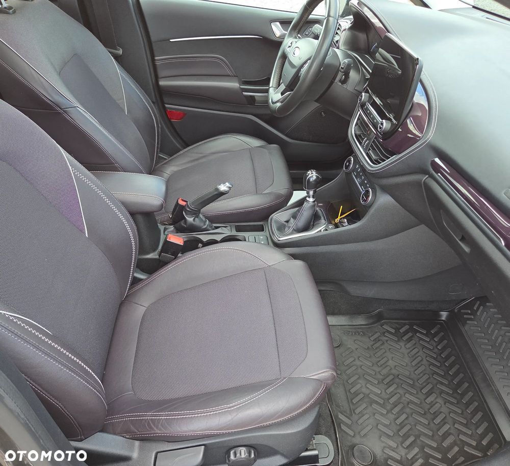 Ford Fiesta 1.0 EcoBoost S&S ST-LINE VIGNALE - 12