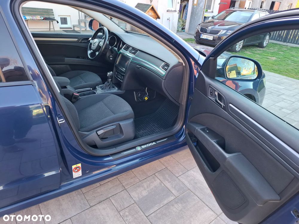 Skoda Superb 2.0 TDI Active - 8