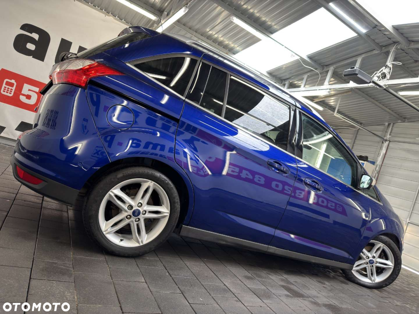 Ford Grand C-MAX - 15