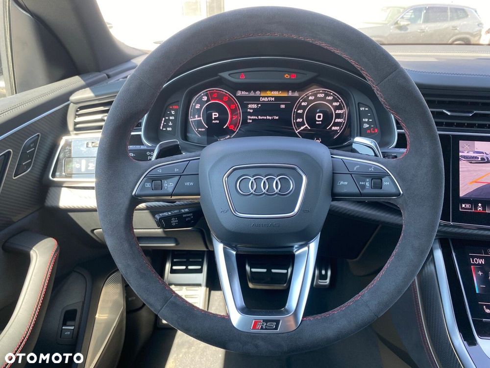 Audi RS Q8 - 19