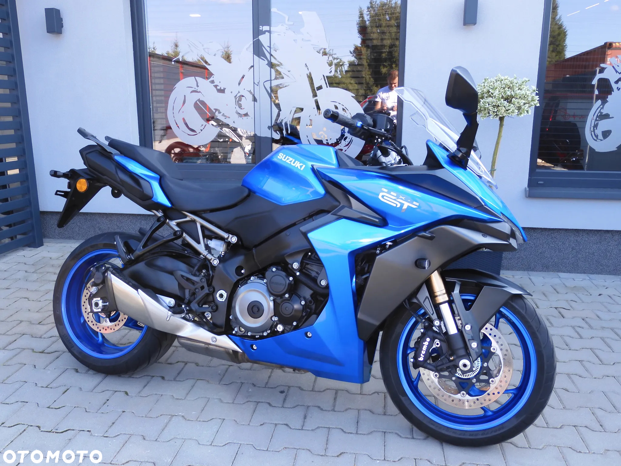 Suzuki GSX 1000 - 7