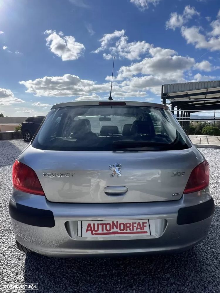 Peugeot 307 2.0 HDi 110 Cuir - 4