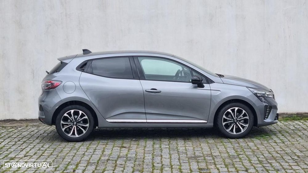 Renault Clio 1.0 TCe Techno Bi-Fuel - 4