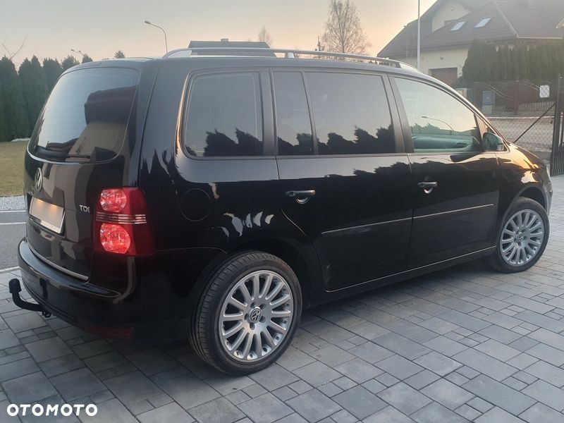 Volkswagen Touran 1.9 TDI DPF Cross - 11