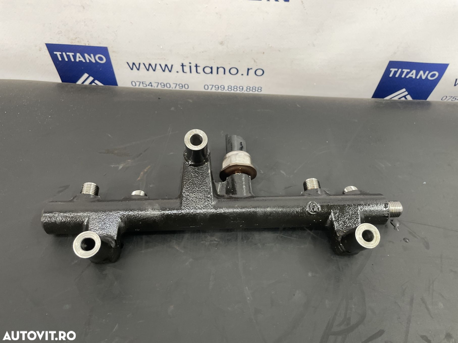 Rampa injectoare cu senzor CITROEN DS5 2.0HDI AUTOMAT 163cp - 2