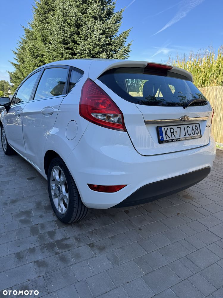 Ford Fiesta - 4