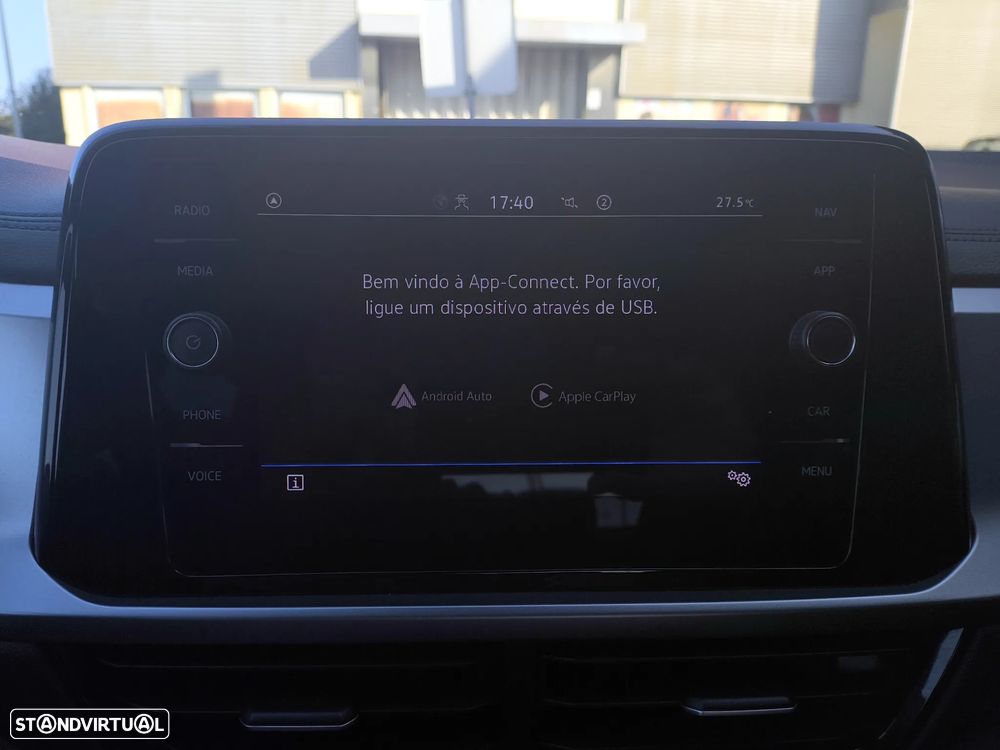 VW T-Roc 1.5 TSI Urban DSG - 15
