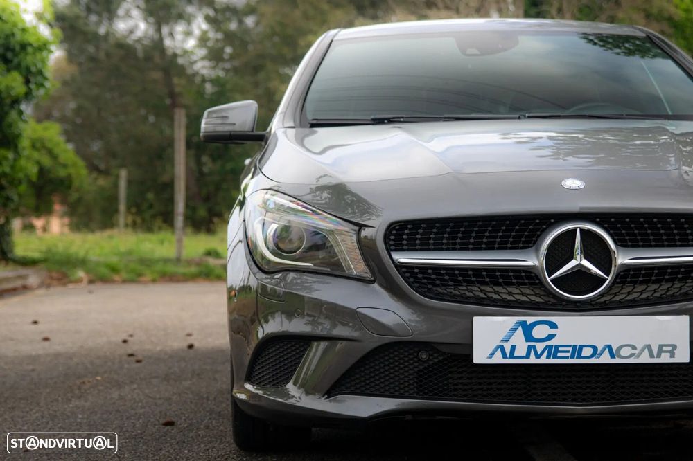 Mercedes-Benz CLA 220 CDI Urban Aut. - 32