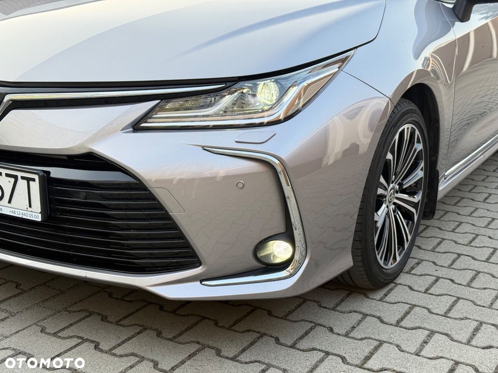 Toyota Corolla 1.6 Executive MS - 36