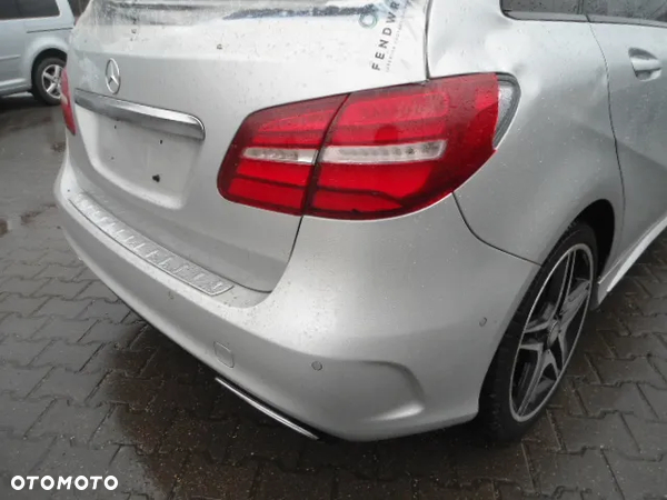 Mercedes w246 B klasa Zderzak Tyl Amg Lift 761
