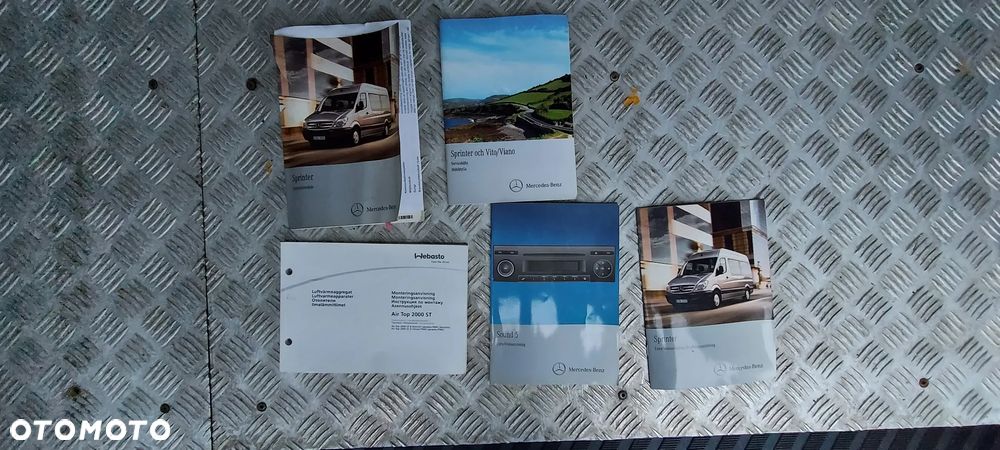 Mercedes-Benz SPRINTER - 28