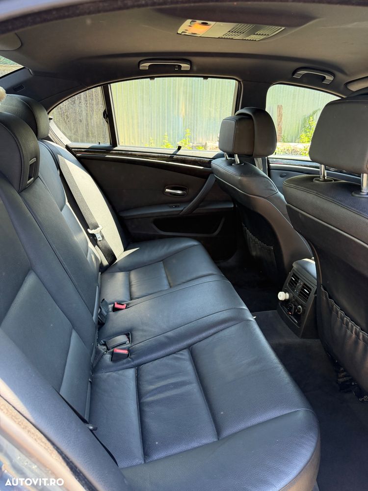 BMW Seria 5 523i Aut. - 6