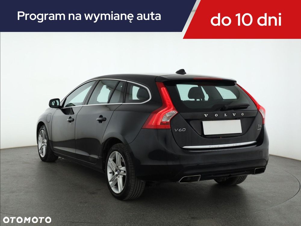 Volvo V60 2015 photo 5