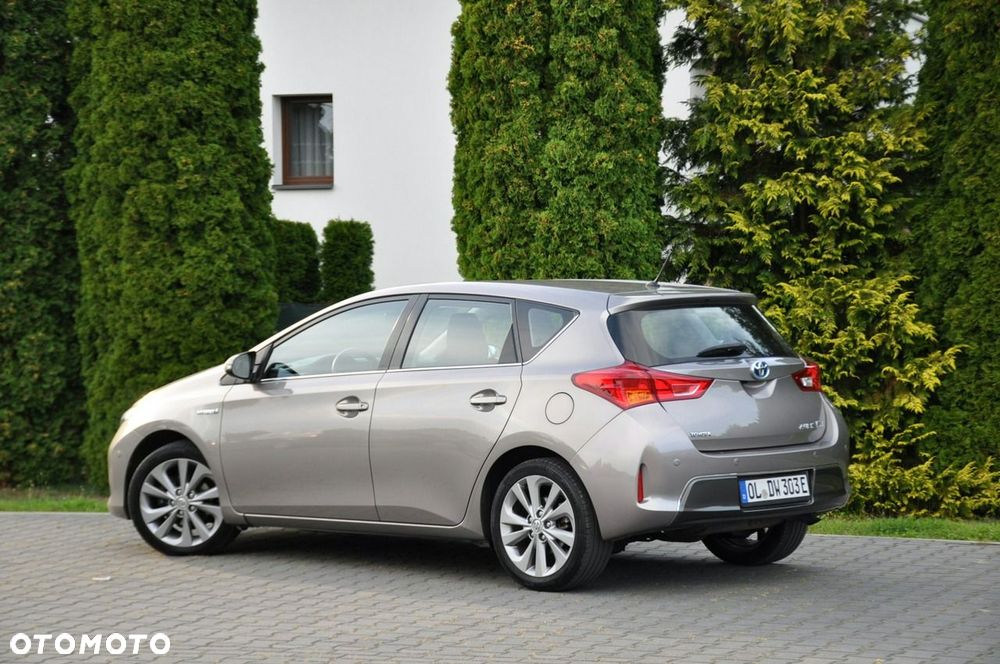 Toyota Auris - 13