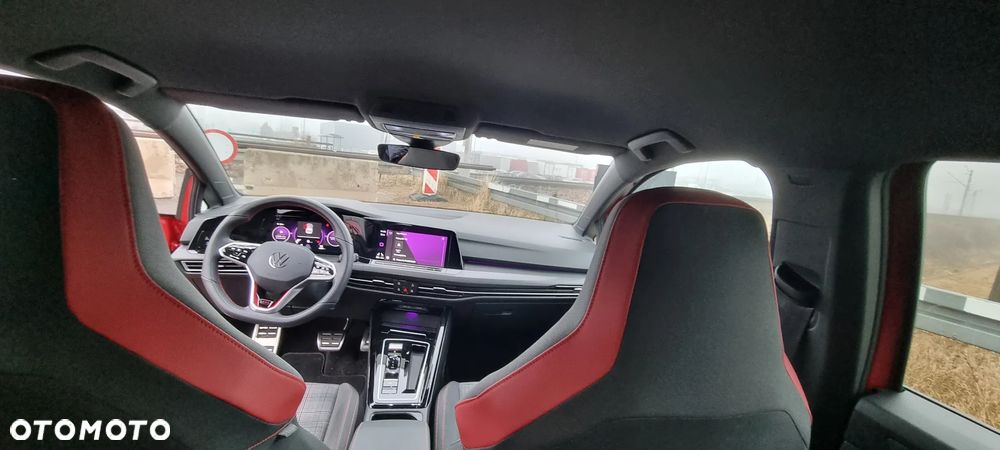 Volkswagen Golf - 19