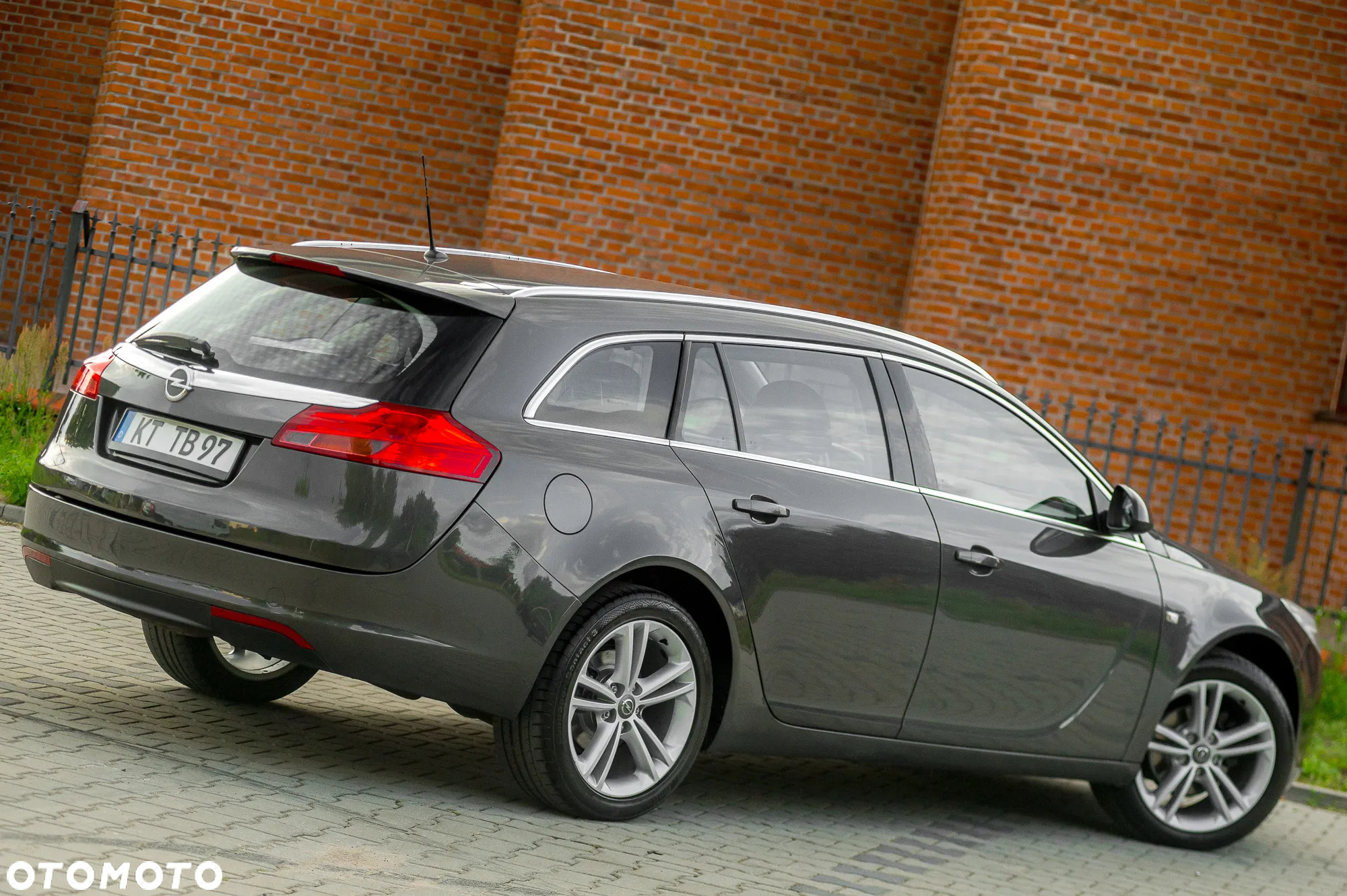 Opel Insignia 1.8 Cosmo - 17
