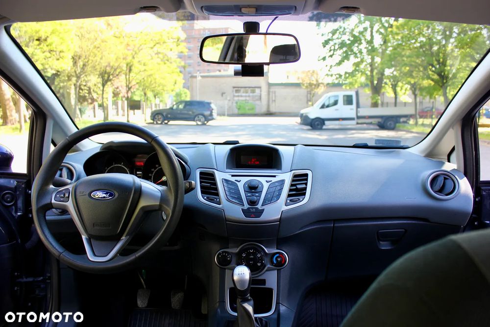 Ford Fiesta - 11