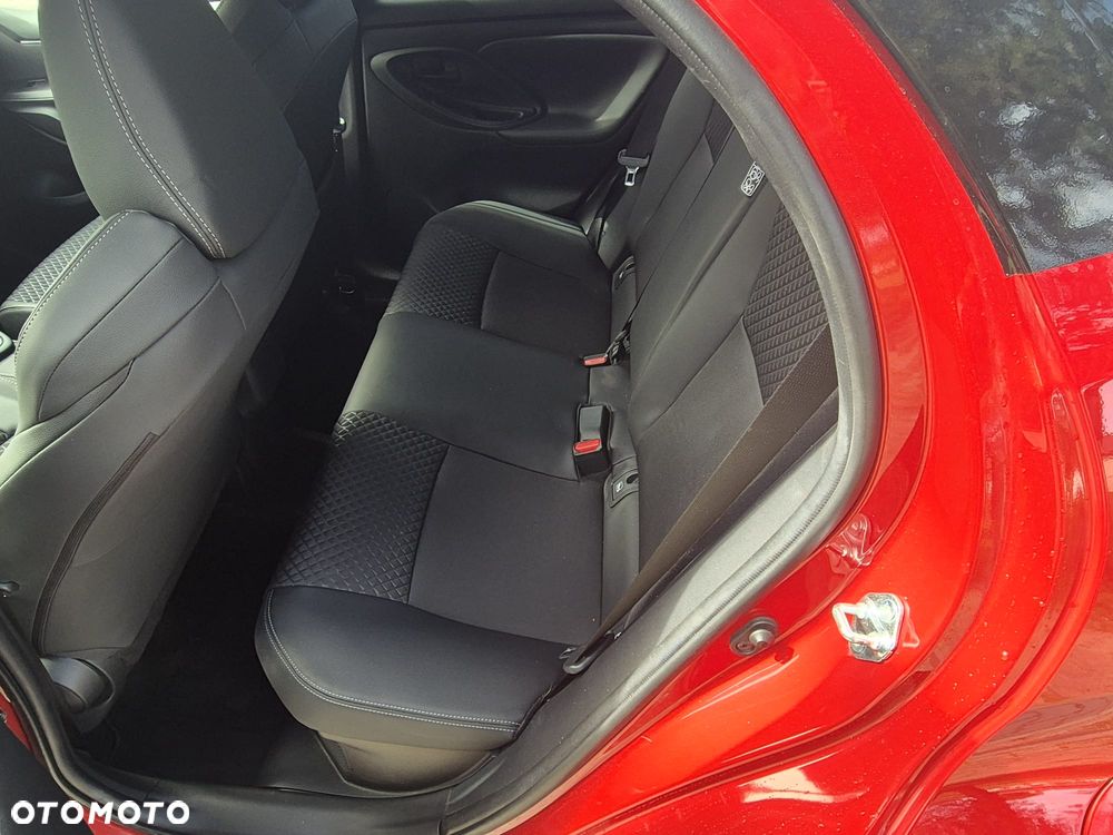 Toyota Yaris 130 1.5 VVT-i Style - 11