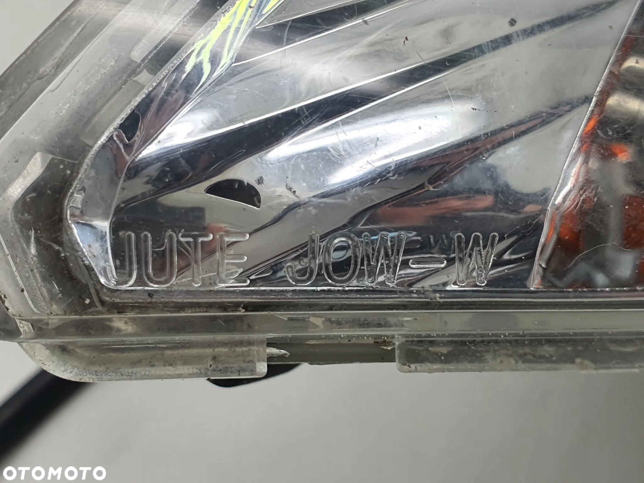 KIERUNKOWSKAZ LEWY MIGACZ  SMC 700 ARGON JUMBO 700 - 10
