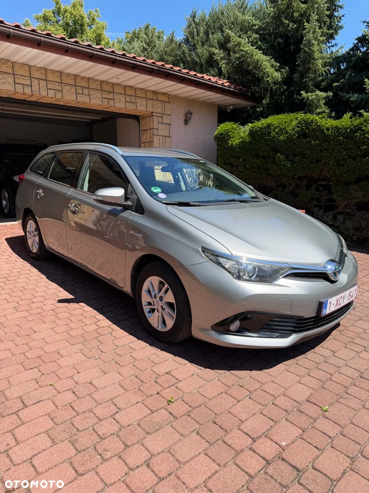Toyota Auris - 1