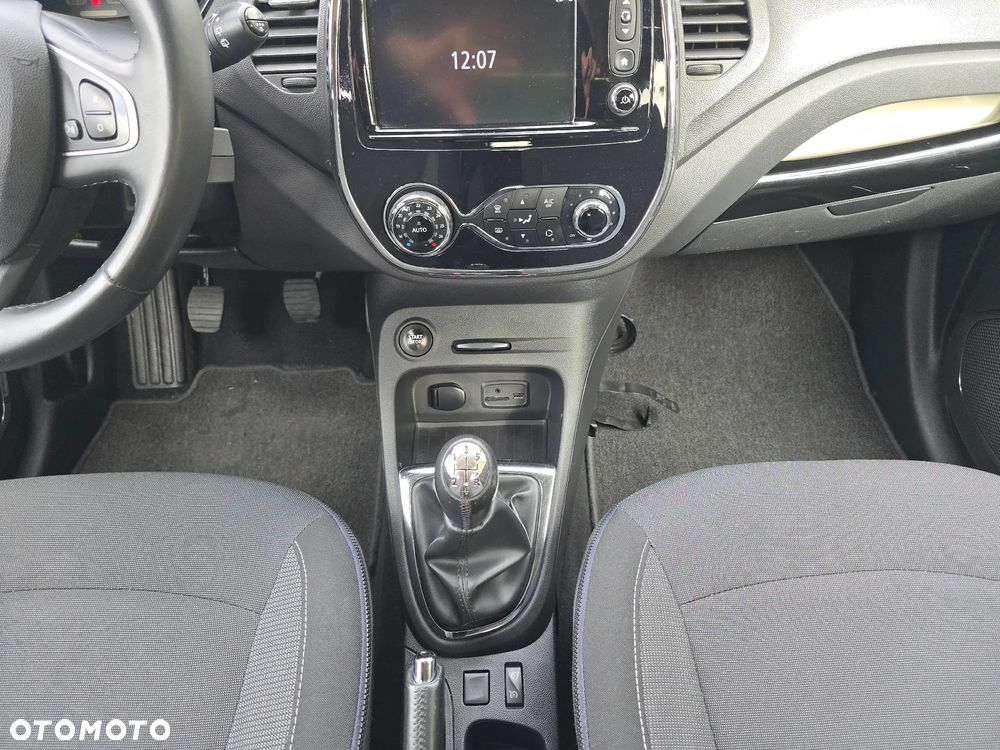 Renault Captur 1.0 TCe Techno - 19