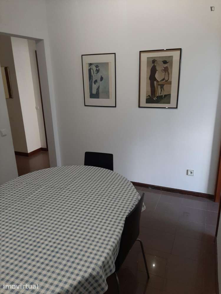 Quarto - localizado em Arroios Lisbon - Grande imagem: 4/9