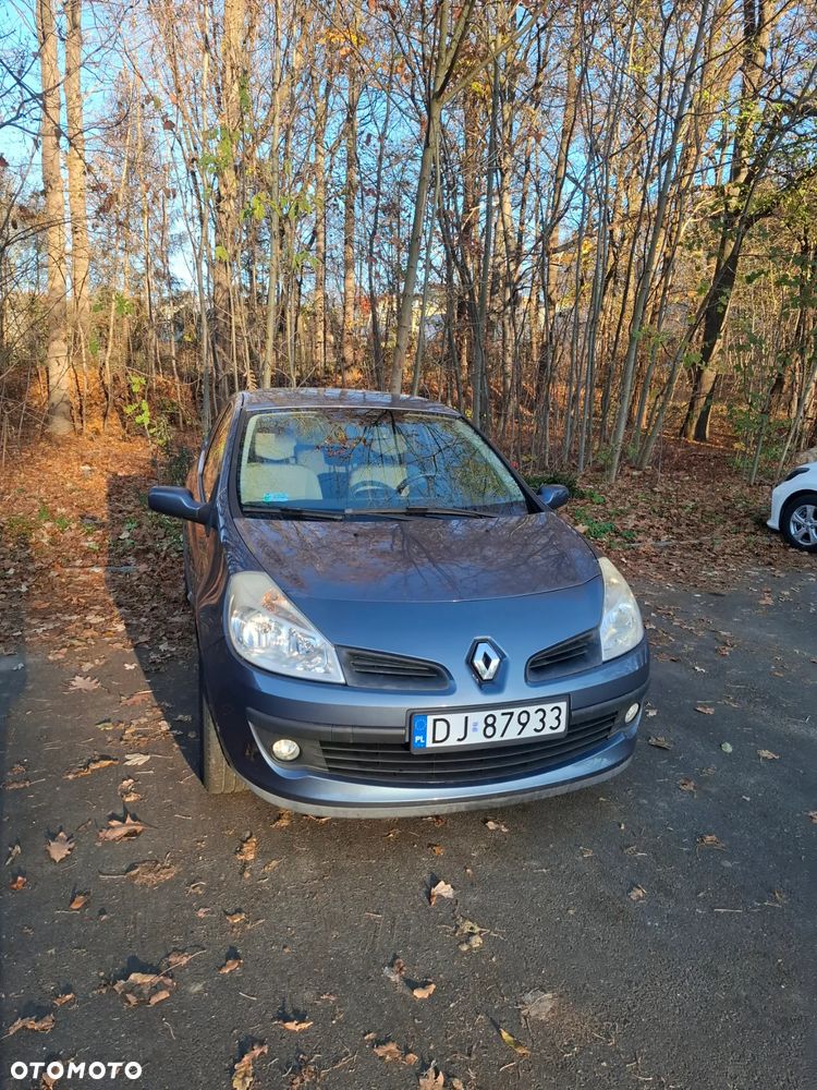 Renault Clio 1.6 16V Expression - 5