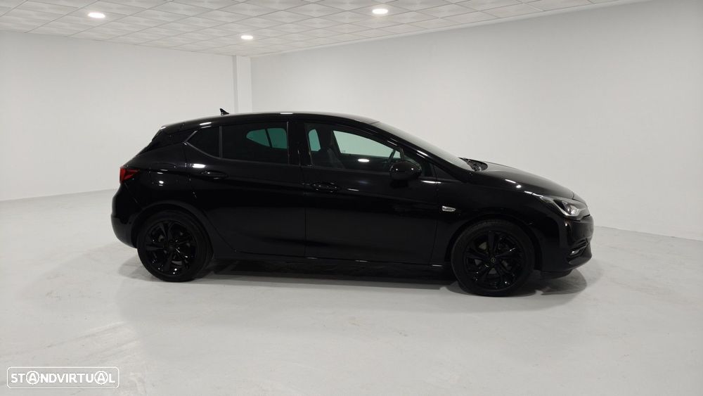 Opel Astra 1.2 T Design & Tech S/S - 7
