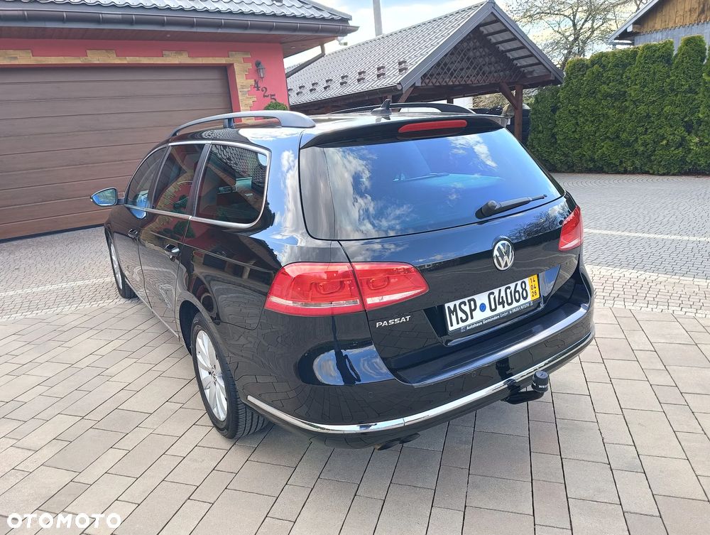 Volkswagen Passat 2.0 Blue TDI SCR Trendline - 15