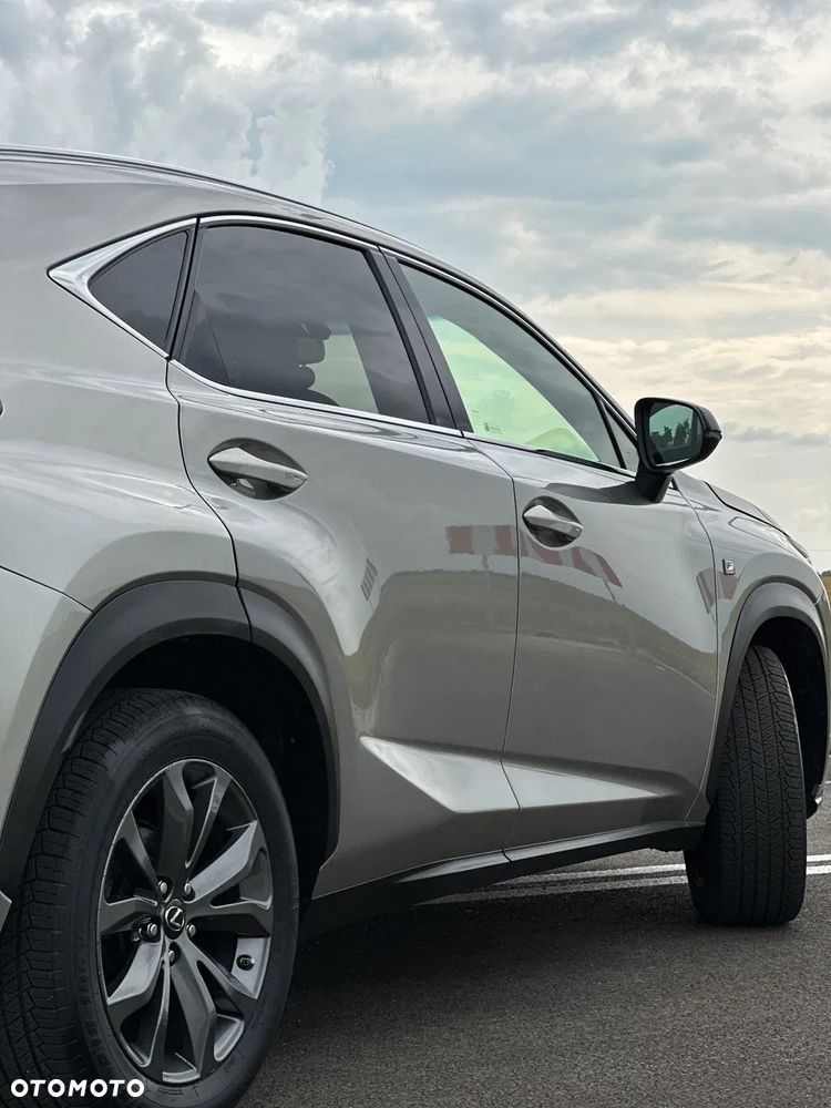 Lexus NX 200t F Sport AWD - 10